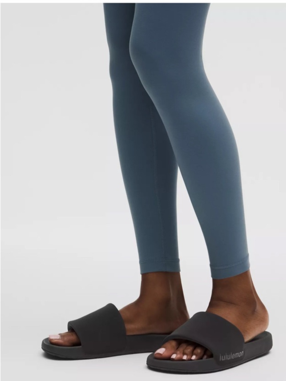 Lululemon Restfeel Slide in Black